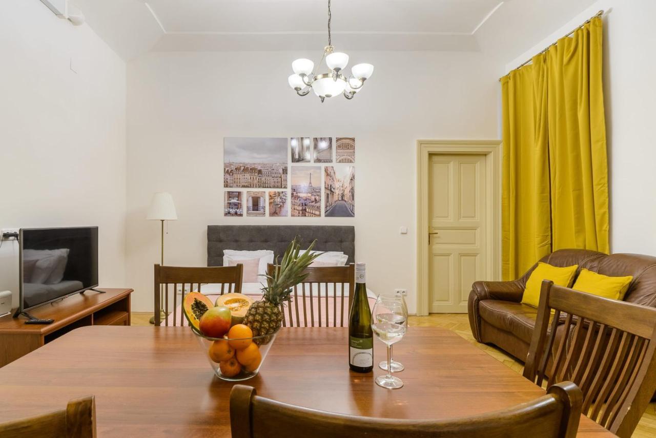 Cozy Apartment Near Stefanikuv Most Prag Dış mekan fotoğraf